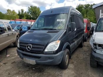  Salvage Mercedes-Benz Sprinter