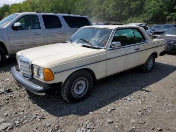  Salvage Mercedes-Benz 300-Class