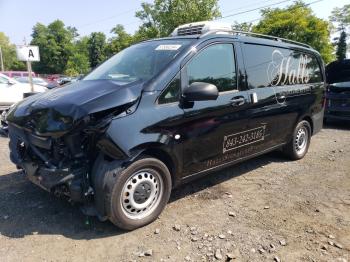  Salvage Mercedes-Benz Metris