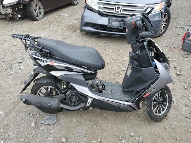  Salvage Zhng Scooter