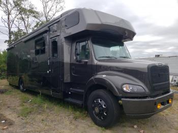  Salvage Freightliner M2 112 Med