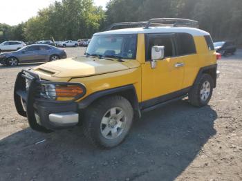  Salvage Toyota FJ Cruiser