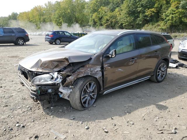  Salvage Volvo V60