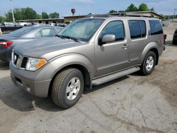  Salvage Nissan Pathfinder