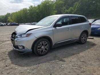  Salvage Mitsubishi Outlander