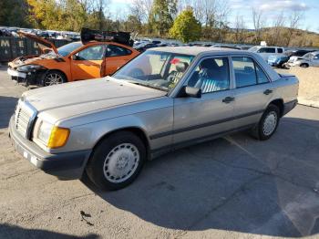  Salvage Mercedes-Benz 260-Class