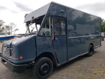  Salvage Freightliner Chassis M