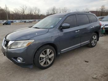  Salvage Nissan Pathfinder