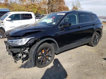  Salvage Volkswagen Tiguan