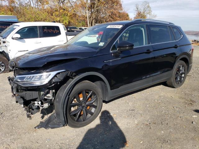  Salvage Volkswagen Tiguan