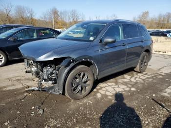  Salvage Volkswagen Tiguan