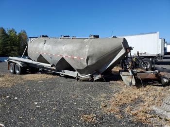  Salvage Fruehauf Tank