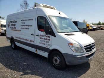  Salvage Mercedes-Benz Sprinter