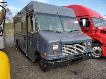  Salvage Ford Econoline