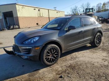  Salvage Porsche Macan