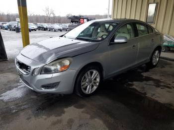  Salvage Volvo S60