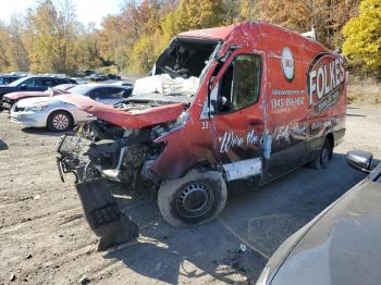  Salvage Mercedes-Benz Sprinter