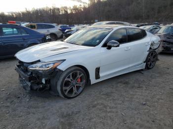  Salvage Kia Stinger