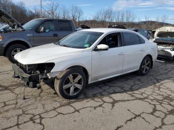  Salvage Volkswagen Passat