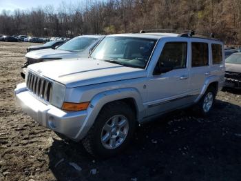  Salvage Jeep Commander