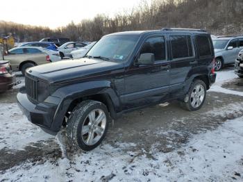  Salvage Jeep Liberty