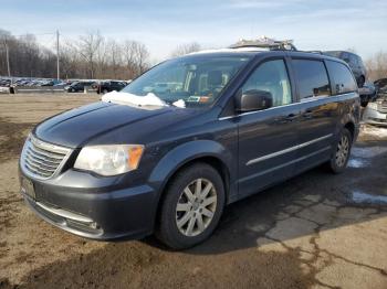  Salvage Chrysler Minivan