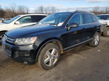  Salvage Volkswagen Touareg