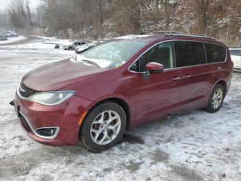  Salvage Chrysler Pacifica