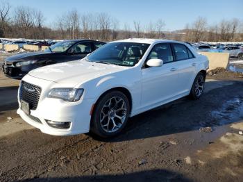  Salvage Chrysler 300