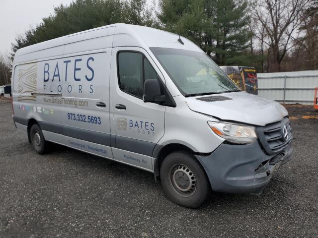  Salvage Mercedes-Benz Sprinter