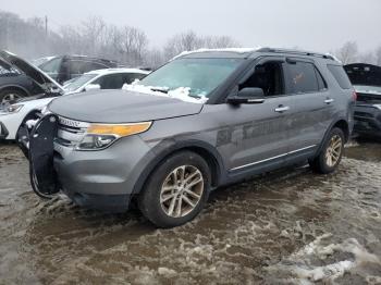  Salvage Ford Explorer