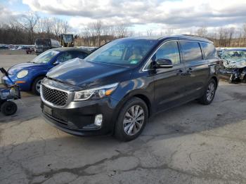  Salvage Kia Sedona