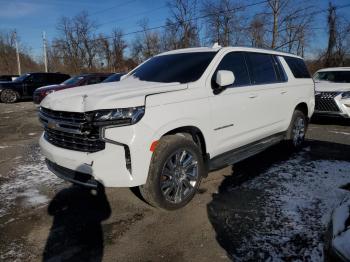  Salvage Chevrolet Suburban