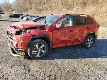  Salvage Toyota RAV4