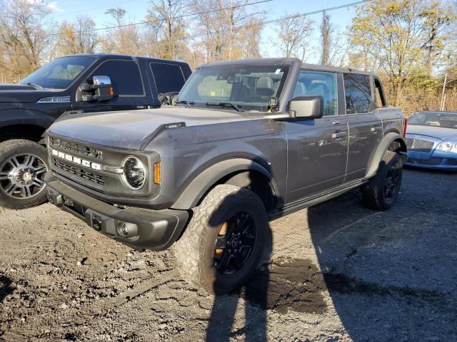  Salvage Ford Bronco