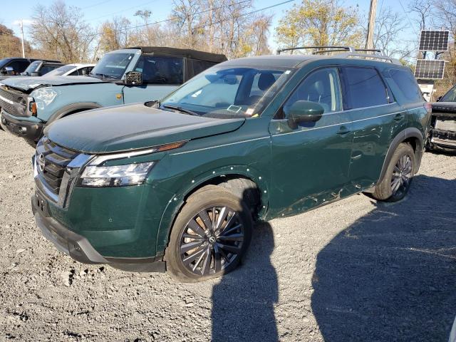  Salvage Nissan Pathfinder