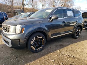  Salvage Kia Telluride