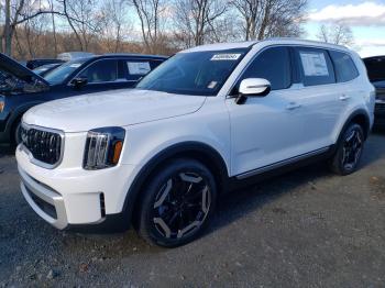  Salvage Kia Telluride