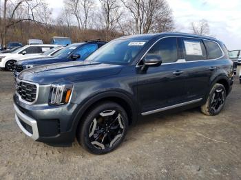  Salvage Kia Telluride