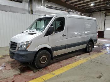  Salvage Mercedes-Benz Sprinter