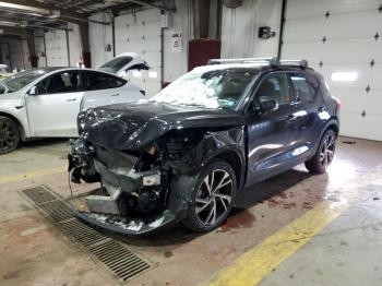  Salvage Volvo XC40