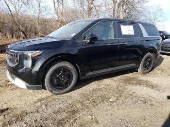  Salvage Kia Carnival