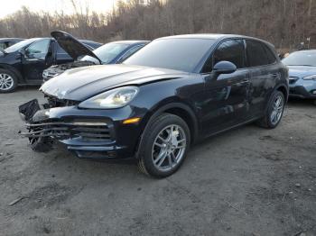  Salvage Porsche Cayenne