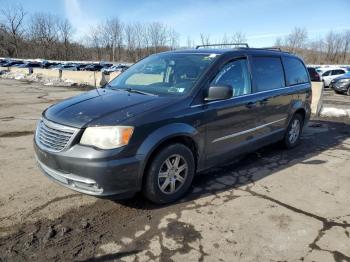  Salvage Chrysler Minivan