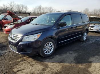  Salvage Volkswagen Routan