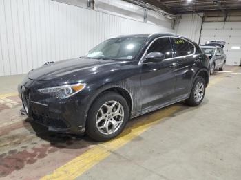  Salvage Alfa Romeo Stelvio