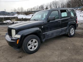  Salvage Jeep Liberty