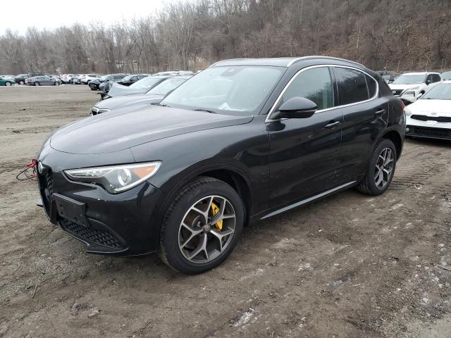  Salvage Alfa Romeo Stelvio