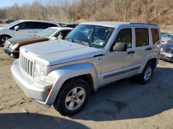  Salvage Jeep Liberty