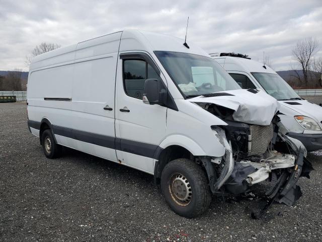  Salvage Mercedes-Benz Sprinter